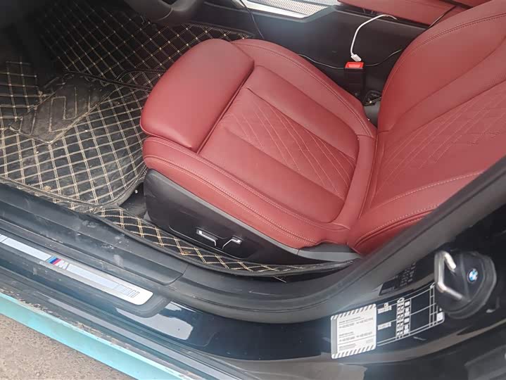 Фото 9 - BMW 3 Series