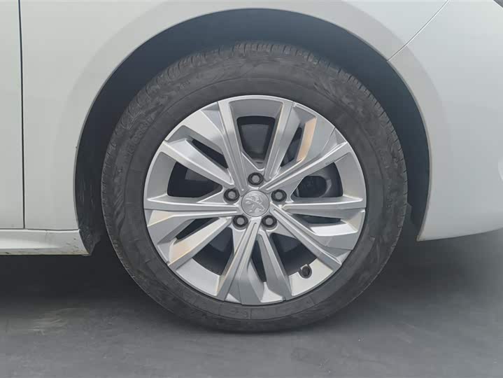 Фото 6 - Peugeot 508