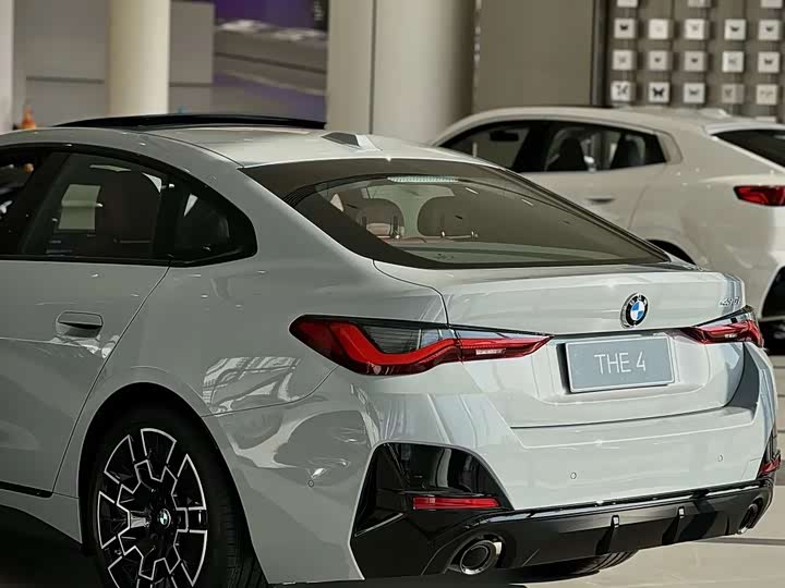 Фото 2 - BMW 4 Series