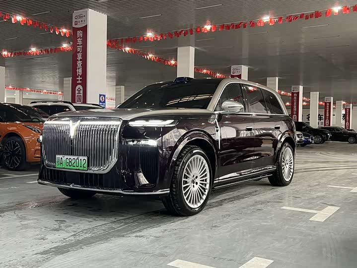 Фото 1 - Voyah Taishan