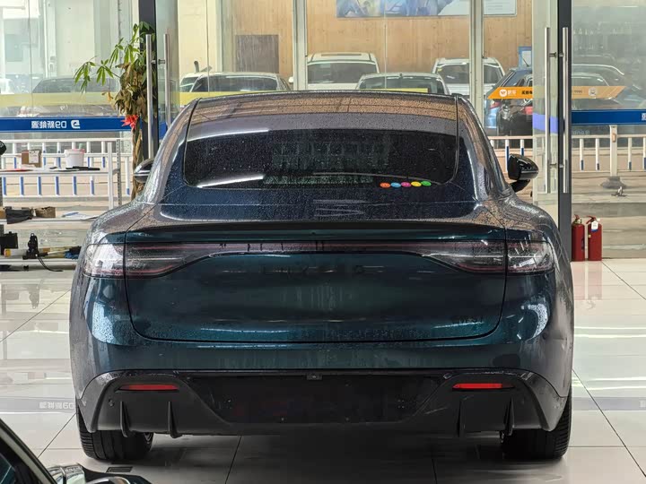 Фото 6 - Luxeed S7