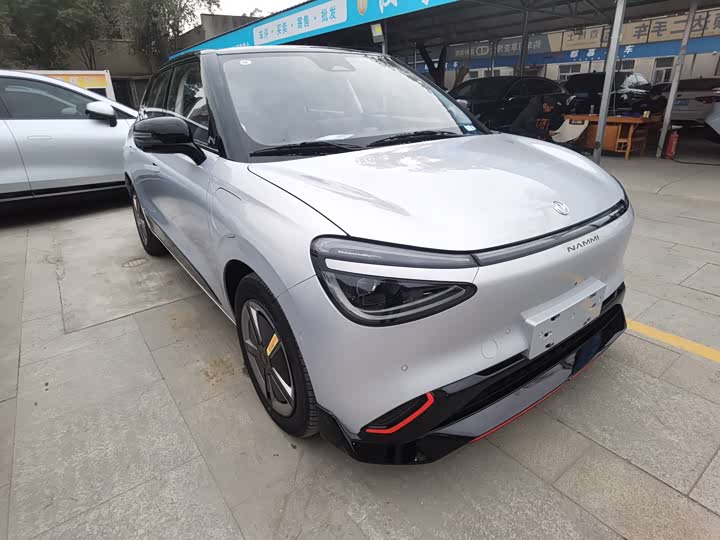 Фото 3 - Dongfeng Yipai 01