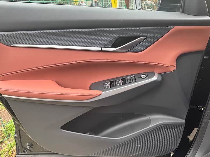 Фото 4 - Changan CS75 Plus