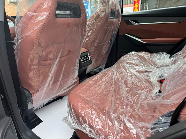 Фото 9 - Changan CS75 Plus