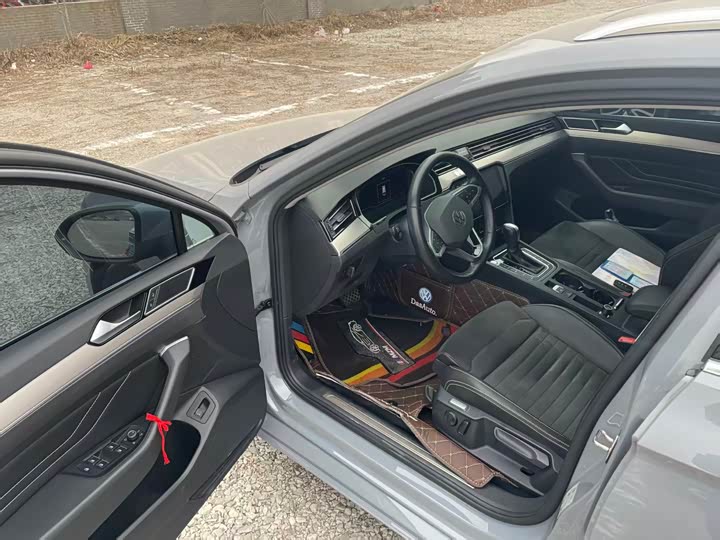 Фото 4 - Volkswagen Passat Variant