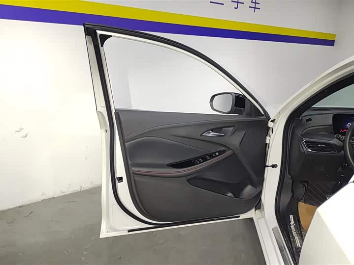 Фото 7 - Buick Verano