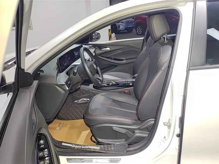 Фото 9 - Buick Verano