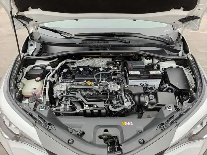 Фото 9 - Toyota Izoa