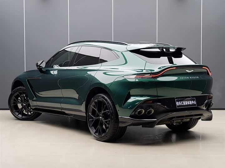 Фото 4 - Aston Martin DBX