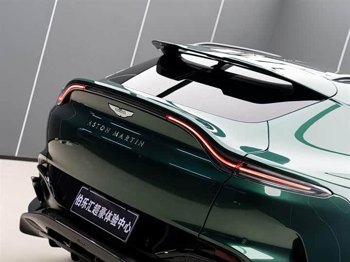 Фото 7 - Aston Martin DBX