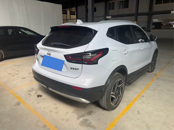 Фото 3 - Nissan Qashqai
