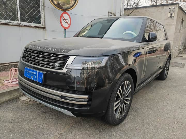 Photo 1 - Land Rover Range Rover