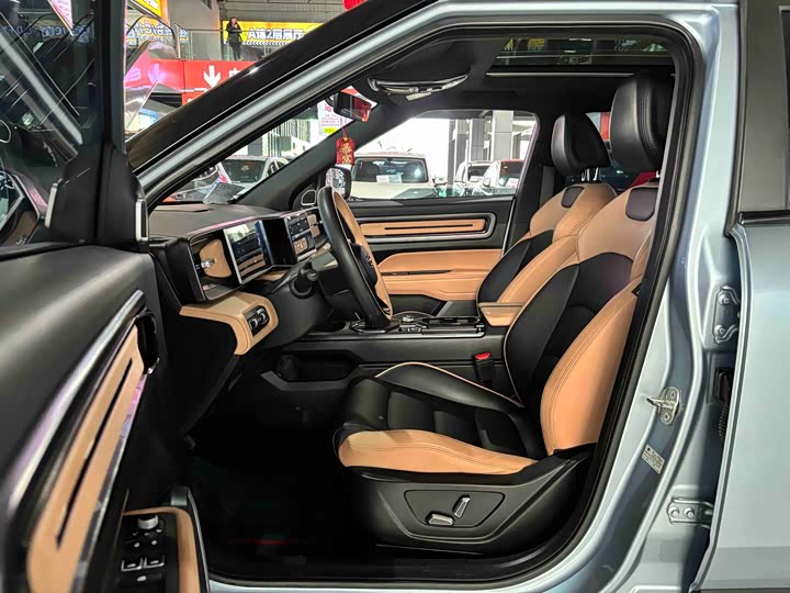 Фото 6 - Geely Icon