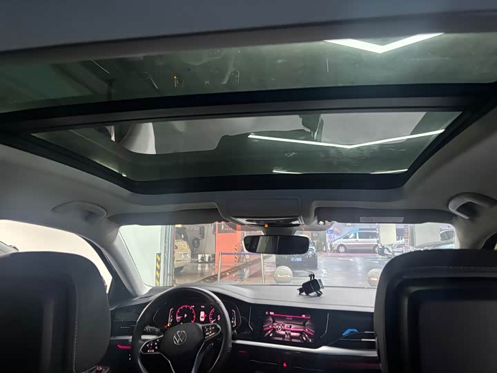 Фото 5 - Volkswagen Passat