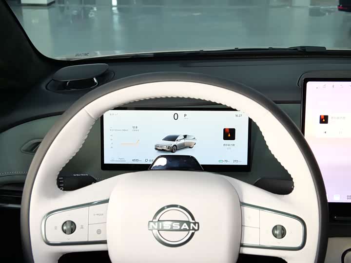 Фото 9 - Nissan N7