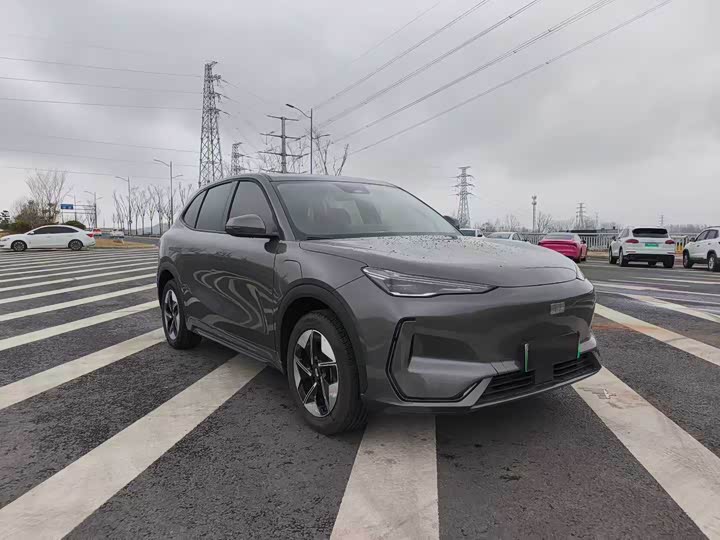 Фото 3 - Geely Galaxy E5