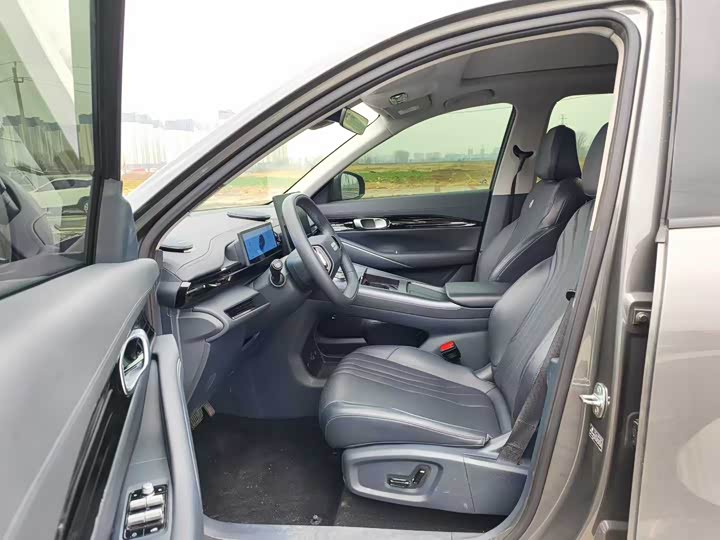 Фото 6 - Geely Galaxy E5