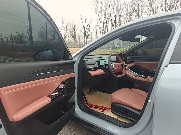 Фото 6 - Geely Galaxy L6