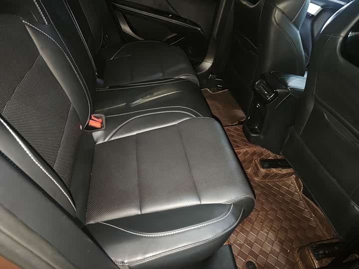 Фото 7 - MG Motor 5 Scorpio