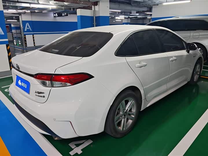 Фото 3 - Toyota Levin