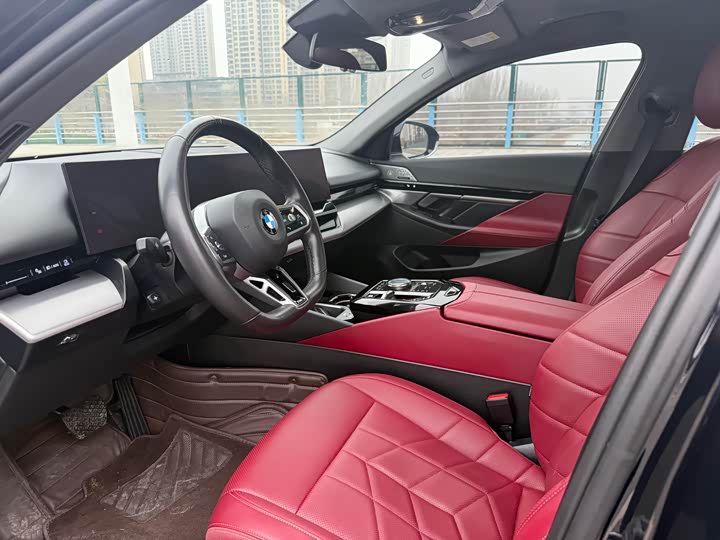 Фото 2 - BMW 5 Series