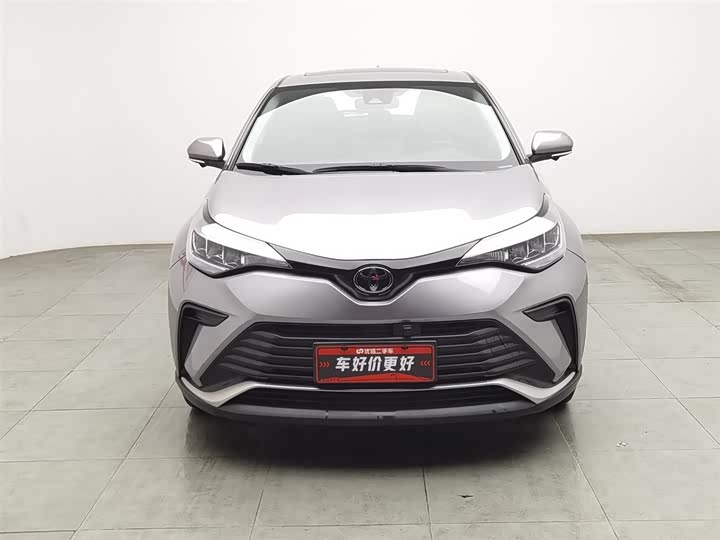 Фото 2 - Toyota Izoa