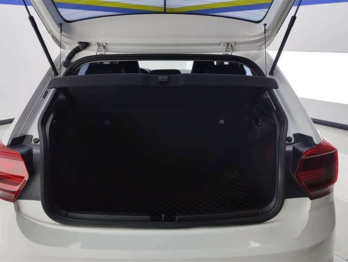 Фото 4 - Volkswagen Polo