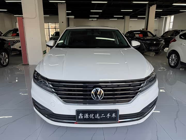 Фото 2 - Volkswagen Lavida