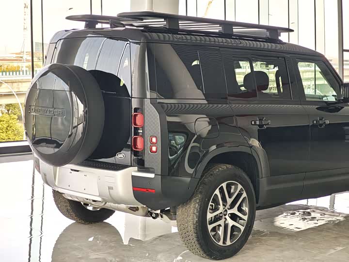 Фото 5 - Land Rover Defender