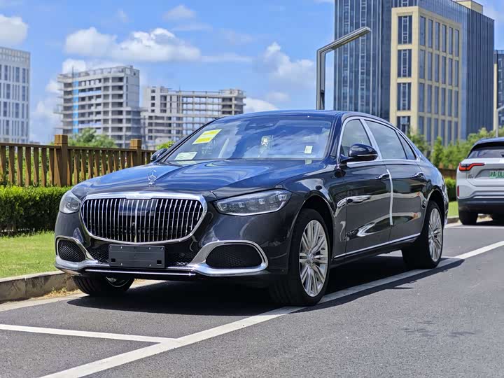 Фото 1 - Mercedes-Benz Maybach S-Class