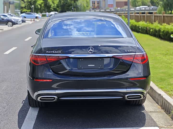 Фото 5 - Mercedes-Benz Maybach S-Class