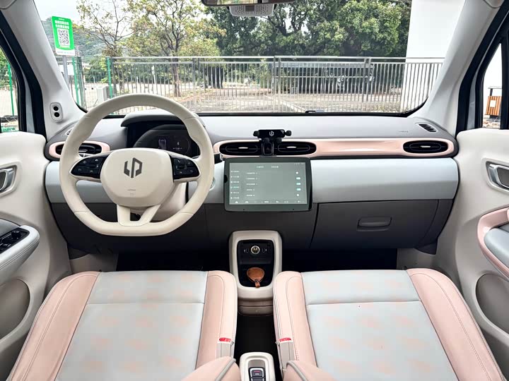 Фото 9 - Leapmotor T03