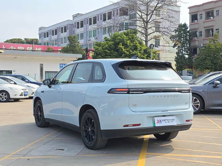 Фото 6 - Leapmotor C10