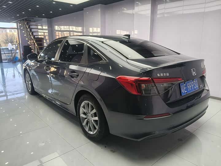 Фото 6 - Honda Civic