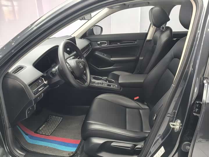 Фото 7 - Honda Civic