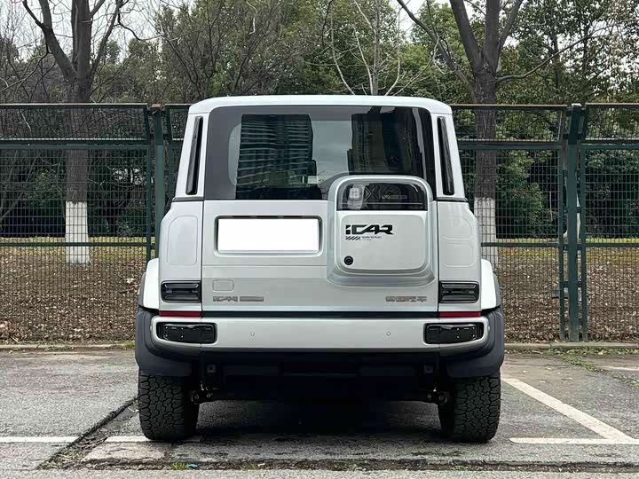 Photo 5 - Chery iCar V23