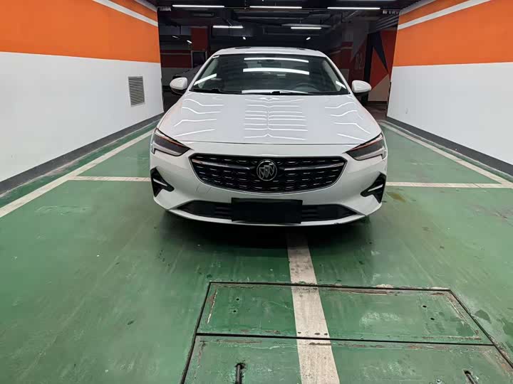 Фото 2 - Buick Regal