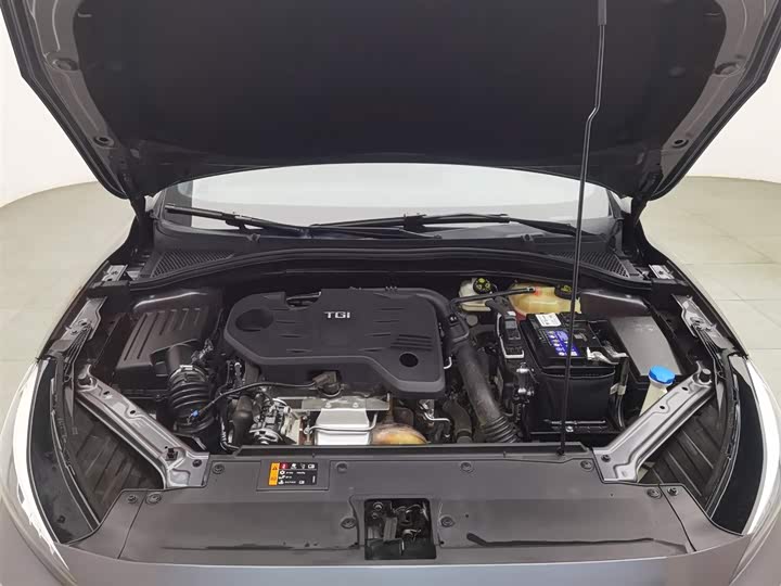 Фото 6 - MG Motor 5