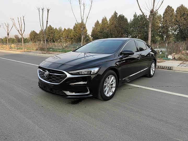 Фото 1 - Buick LaCrosse