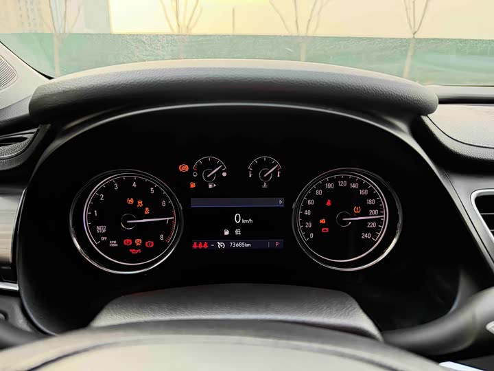 Фото 4 - Buick LaCrosse