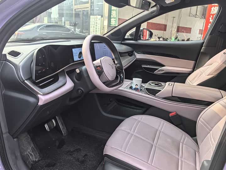 Фото 8 - Hongqi EHS7 (Tiangong 08)