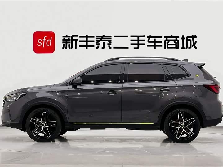 Фото 4 - Roewe RX5