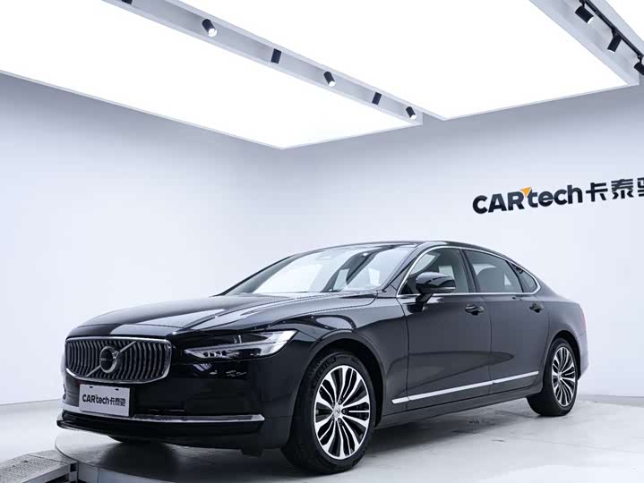 Фото 6 - Volvo S90