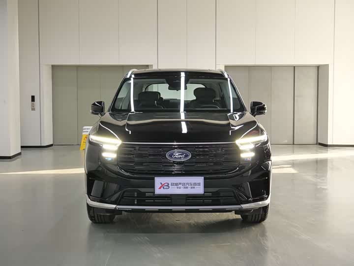 Фото 2 - Ford Edge