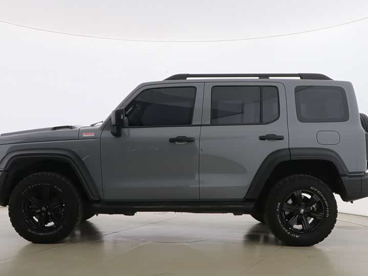 Фото 6 - Tank 300