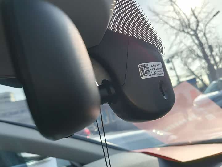 Фото 7 - Audi A7L