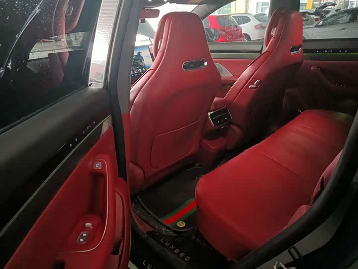 Фото 8 - Luxeed R7