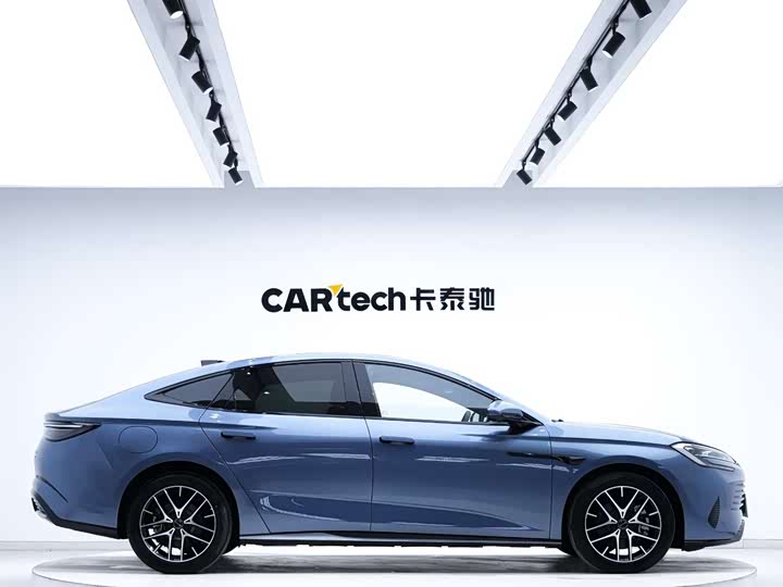 Фото 2 - BYD Seal 07 DM-i Hybrid