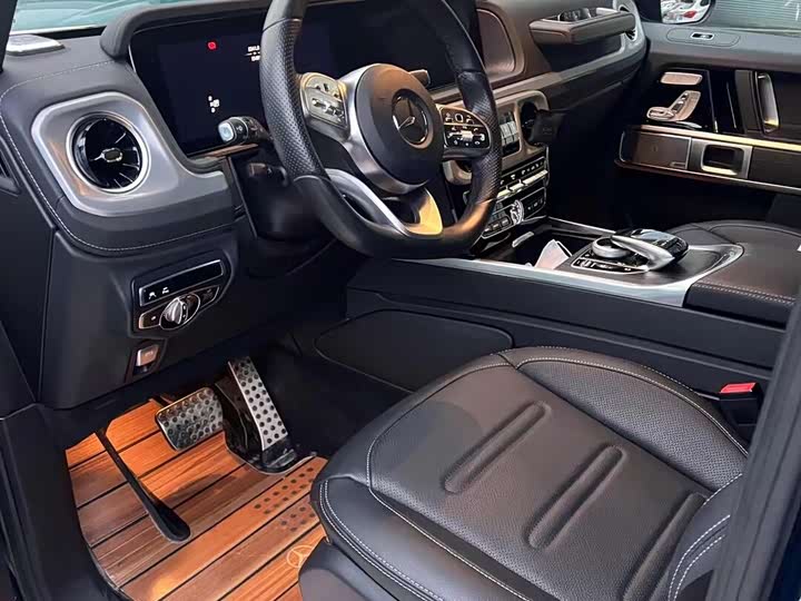 Фото 4 - Mercedes-Benz G-Class