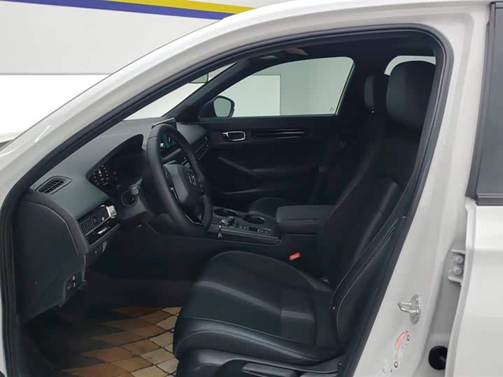 Фото 9 - Honda Civic